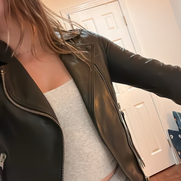 All Saints Dalby Leather Biker Jacket, great condition max worn in, size 2 - Picture 4 of 4